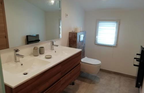 Appartement au dessus de la maison du Saunier - Foto 9