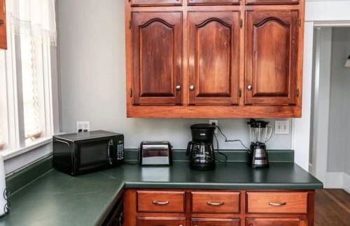 29th Street Trendy Lakeview Craftsman 8 - Foto 30