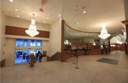 Castle Beach Club Apartments - Photo 18