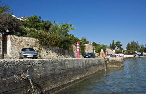 KIVERI 1876 traditional seafront cottage - Photo 62