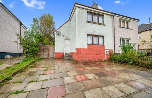 3 Bedrooms Homely House in Motherwell Sleeps 8 comfortably with 6 double beds Near Glasgow Edinburgh Free Private Parking Business Travellers Contractors Holiday Goers Near all Major transport links - Foto 25