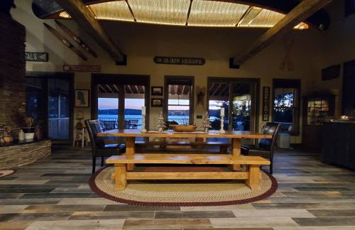 Downeast Sunset Luxury Lakehouse - Photo 32