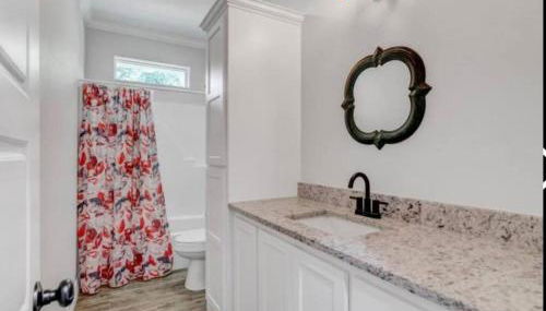 Reduced! Newly Renovated Luxe West Beaumont w Priv - Foto 4