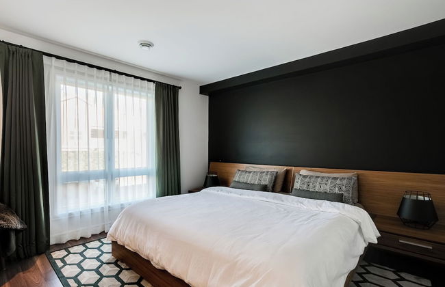 Slopeside Condo - Photo 4