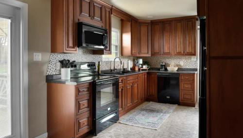 Serene Getaway with Patio in Pineville - Foto 2, stove