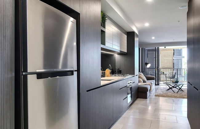 Nero Newstead - Photo 12