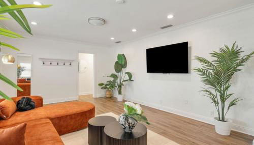 Refreshing Escape- Hot Tub- Games- Sleeps 10 - Foto 5