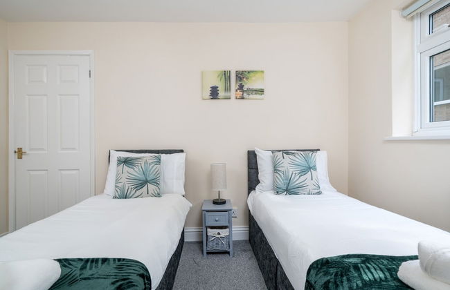 Spacious Pet Friendly 2-bed Apartment in Redhill - Foto 9