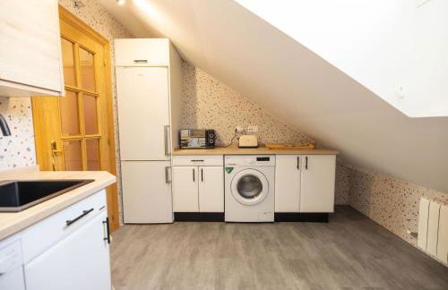 Atuaire Home La Merced en el centro histórico de Burgos PARKING INCLUIDO - Foto 15