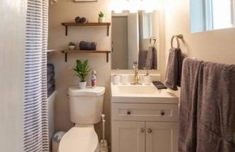 Cozy Duplex Unit - Beautiful Lake Views! - Foto 10