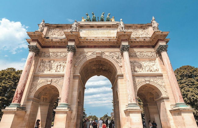 Authentic Apartment - 2br/4p - Monnaie - Photo 14