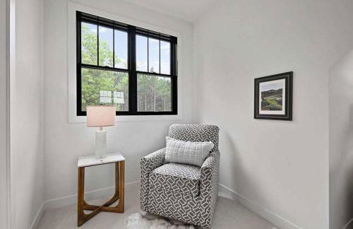 6BR Sand Valley Lodge with Hot Tub Bar & Putting Green - Foto 49