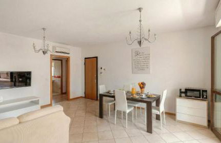 5&5 - Spacious, Bright, With FREE Private Parking - Foto 10