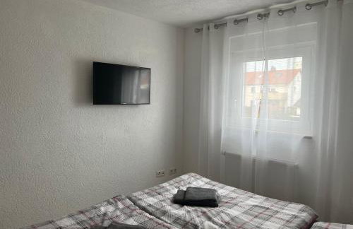 Moderne helle 2,5 Zimmer Wohnung mit großem Bad und Küche in Trossingen - Foto 23