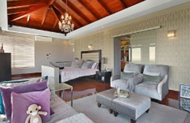 Luxury Vacation Villa - Photo 10