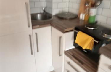 Little Dorrit Studio flat Rochester ME1 1XZ - Photo 16