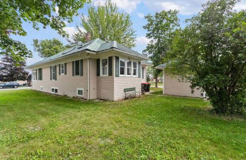Downtown Gillett Bungalow, Fireplace, 3B, Historic - Foto 14