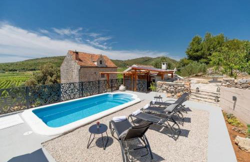 Stone House Prapatna-Two Bedroom Holiday Home with Swimming Pool - Foto 26