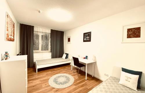 WelcomeToMessePremium Three Bedroom Apartment - Foto 12