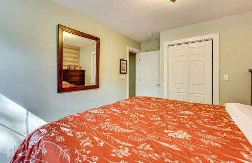 Secluded Log Cabin with Game Room and Forest Views - Foto 21