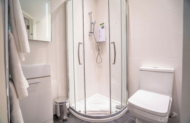 Pod Rooms - Nell Gwynn House Apartments - Photo 71