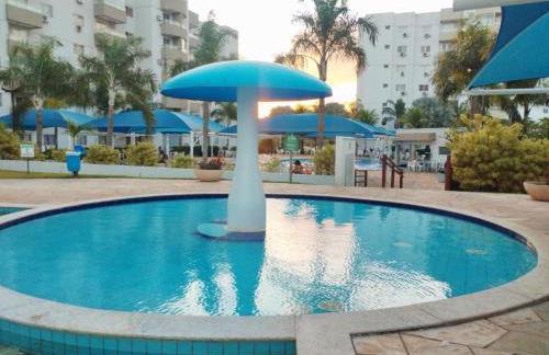 Maravilhoso Apto de 2 Quartos - Lagoa Quente 307 D - Foto 42