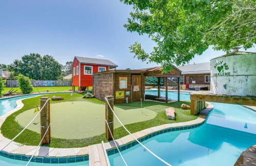 Lazy River Retreat in Cypress with Backyard Oasis! - Foto 2