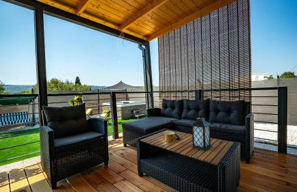 2-Bed House Sleeps 4 Jacuzzi 50 meters to Beach - Foto 10