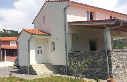 Nina Villa - Foto 75