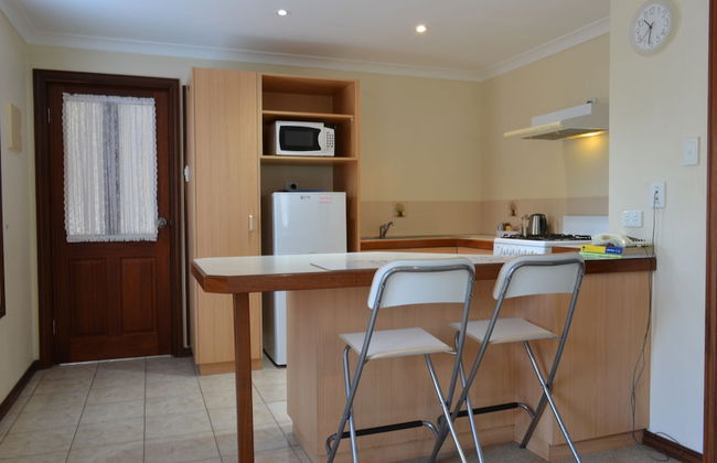 Dolphin Lodge - Photo 22