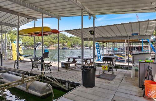 Lakefront Fishing Retreat with Trailer Parking Nearby - Foto 30