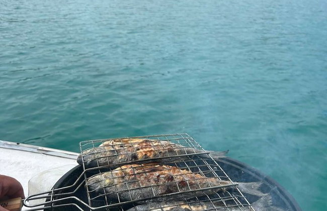 Battuta di pesca a Rodi con barbecue e nuoto - Foto 12