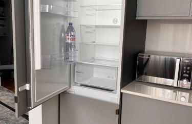 Stylish One Bed Flat in Paddington Pool and gym next door Free secure underground parking nearby - Foto 26