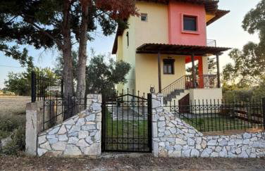 Meropis Apartment - Photo 5