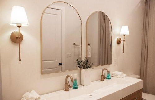 Sleeps 22! Ocean Views, Pool, FREE Golf Cart - Foto 12