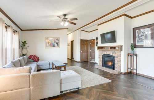 Ski, Fish and Relax Fireside Mink Lake Retreat! - Foto 6