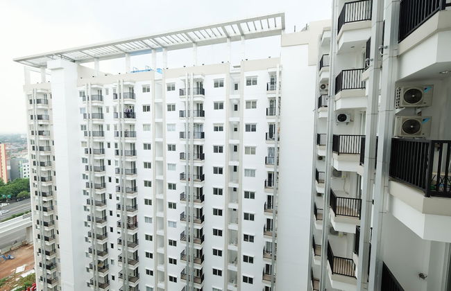 Studio Signature Park Grande Apartment Near Mt Haryono - Photo 21