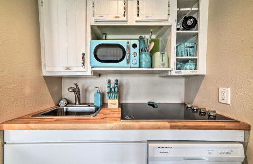 Updated Front Beach Condo with Resort Amenities! - Foto 8