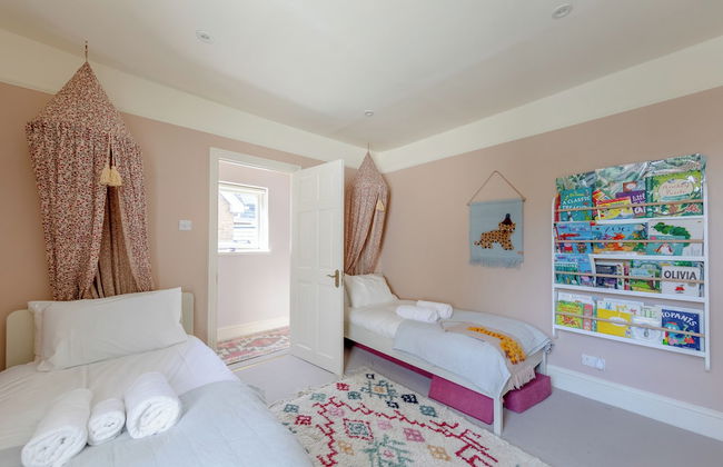 Beautiful Family-Friendly 3BD House - North Sheen - Foto 8