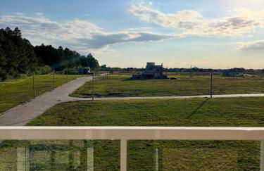 Studio Novo Individual com Sacada e Garagem em Camobi ao Lado da UFSM - Foto 6