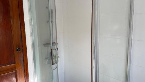 Casa VOL - piso 1 con balcón Ideal Camino Portugués - Foto 5, Shower