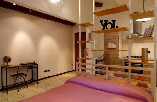 Emily House Vignola - Photo 22