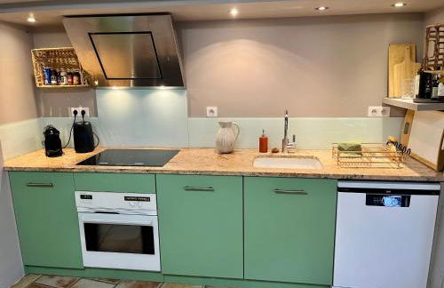 Charming & medieval village house completely renovated with great exterior and views - Foto 15