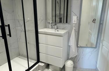 Appartement résidence Club -Rez-de-jardin clôturé -piscines dont une Chauffée du 04 avril au 02 novembre - Foto 7