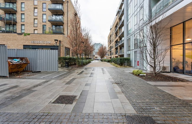 Modern 1 Bedroom Apartment Near Canary Wharf With Balcony - Foto 26