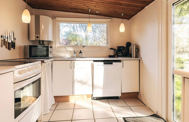 6 Person Holiday Home in Nibe - Foto 12