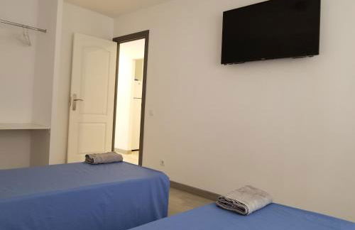 Avenida de Denia N11 close to the Beach - Photo 10