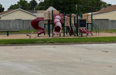 The Spruce House Family 4BR 2 Bath Great Location In Ogallala Close to Lake McConaughy - Foto 19