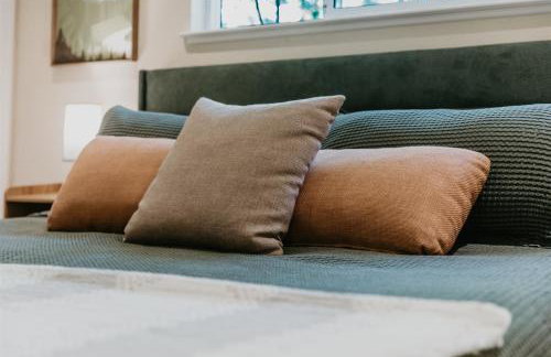 Spacious Cozy and Renovated Mountain Retreat - Foto 31