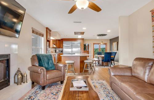 Castle, pvt pool, hot tub, beach, mini-golf, dock, fishing, ping pong - Foto 11